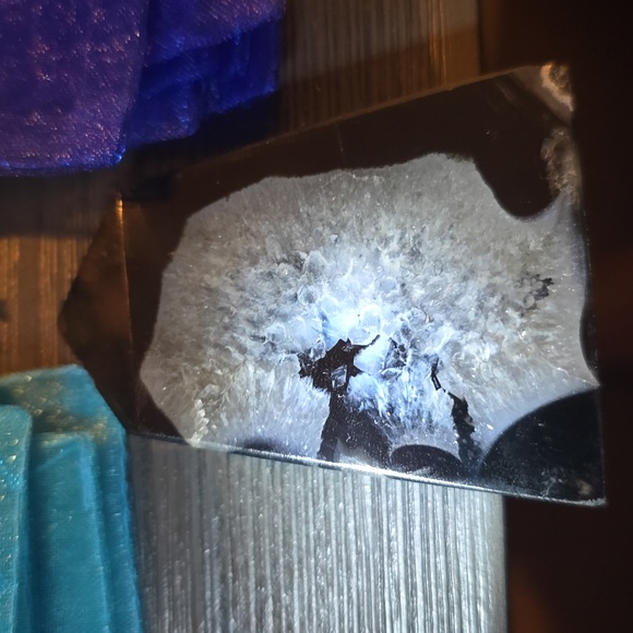 Black Orca Agate Druzy Tower 🖤🤍 - Picture 4 of 4